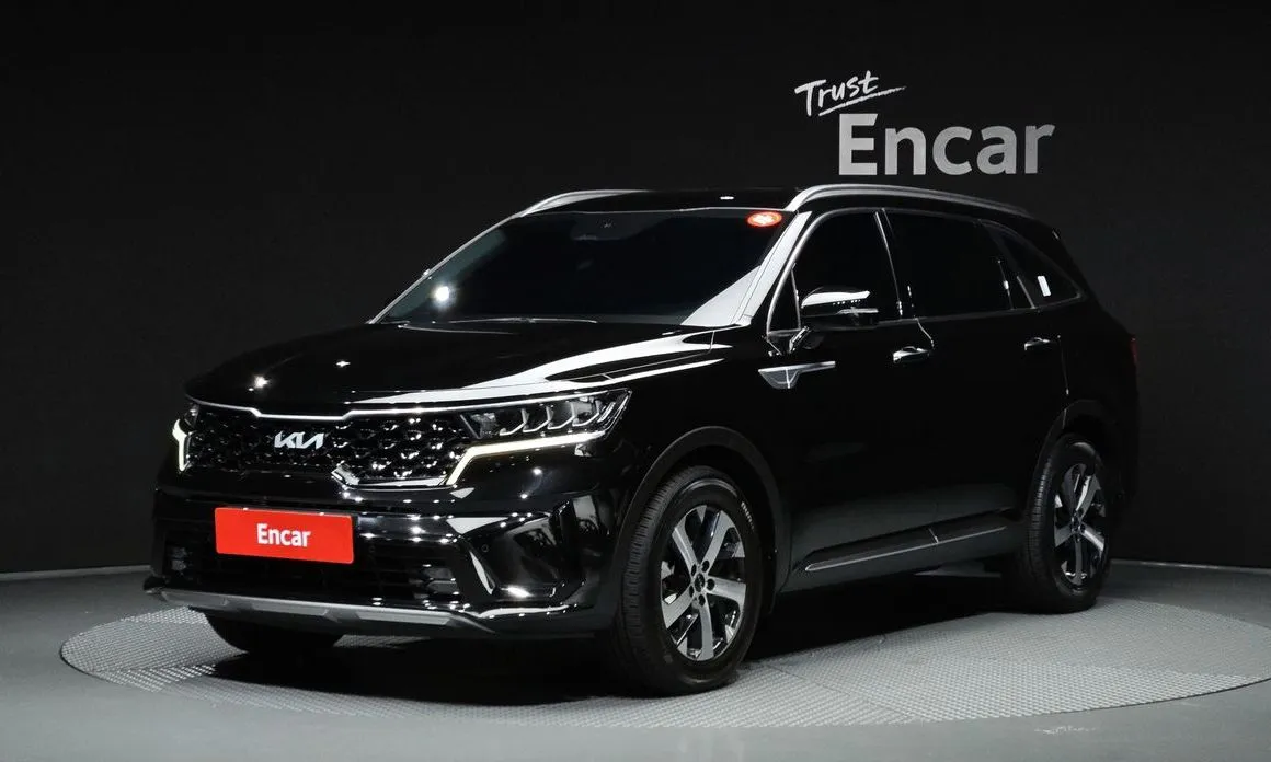 Kia Sorento — фото 1