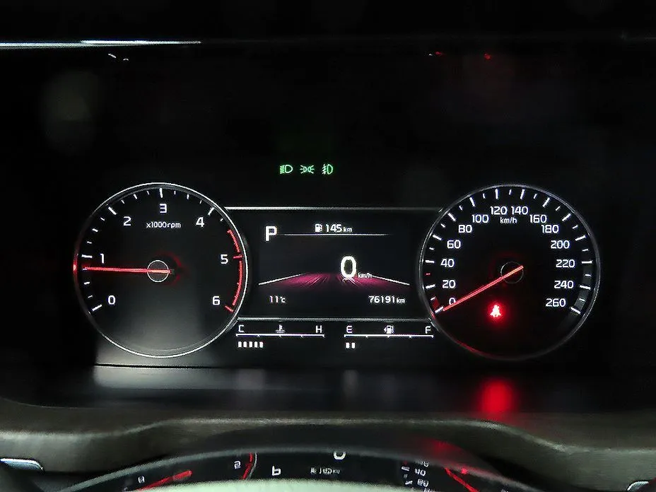 Kia Sorento — фото 4