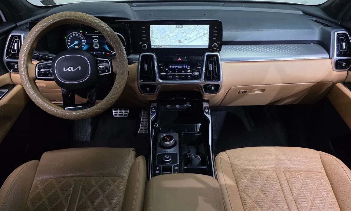 Kia Sorento — фото 9