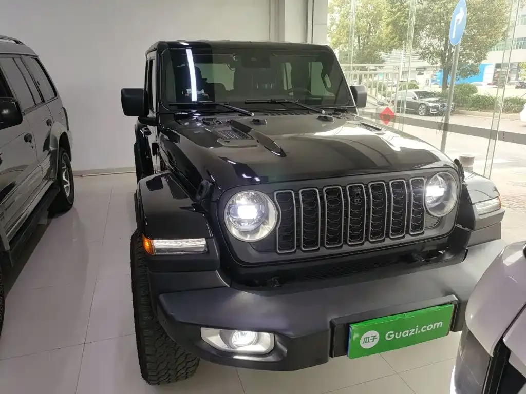 Jeep Wrangler — фото 2