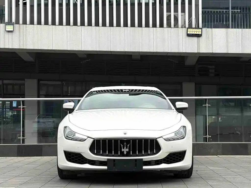 Maserati Ghibli — фото 4