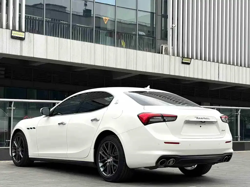 Maserati Ghibli — фото 2