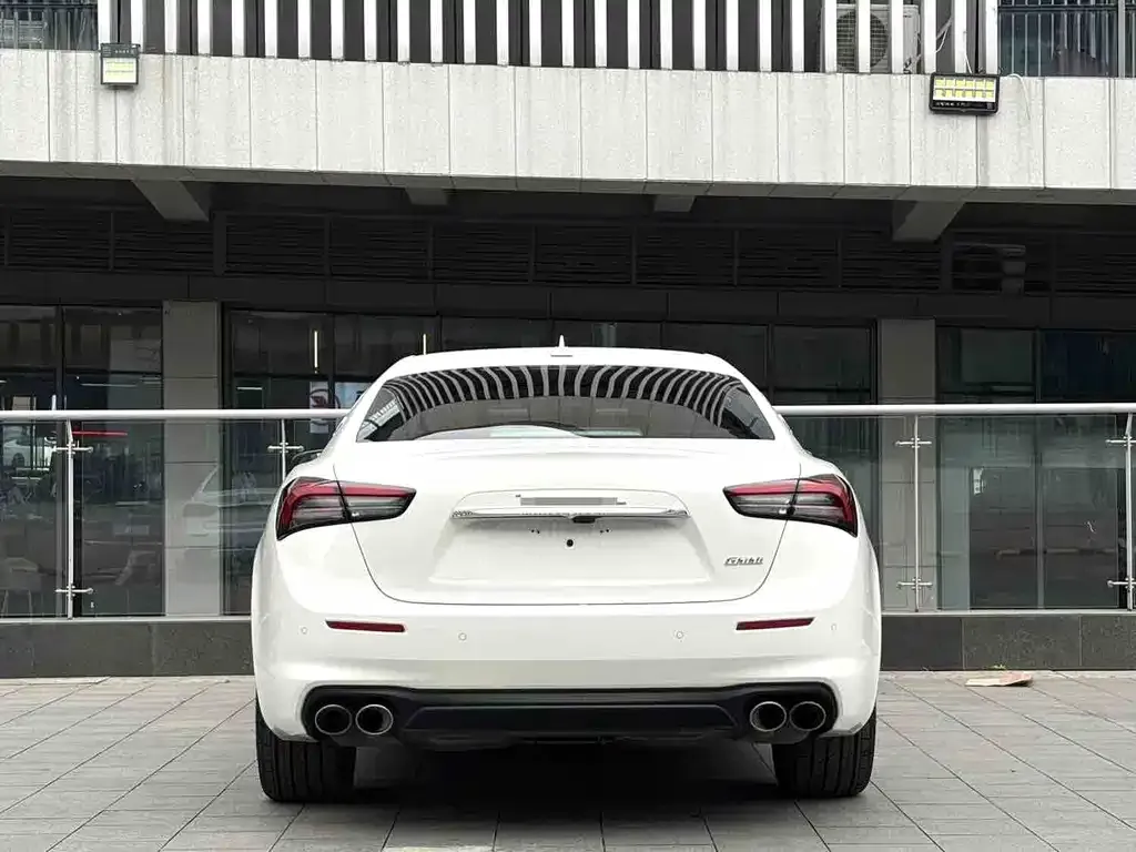 Maserati Ghibli — фото 3