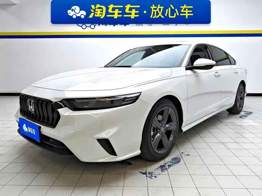 Honda Inspire — фото 1