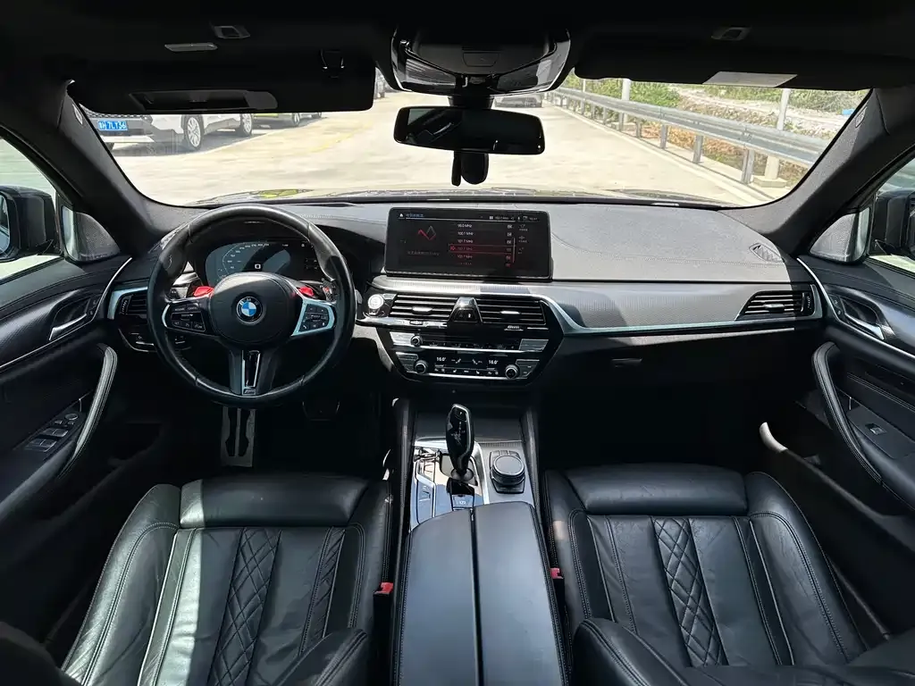 BMW 5 Series (Import) — фото 5