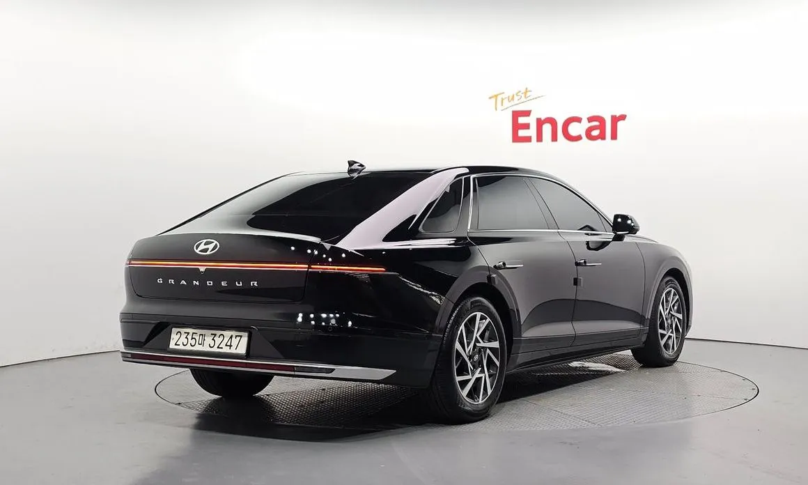 Hyundai Grandeur 2023 из KR, фото 5