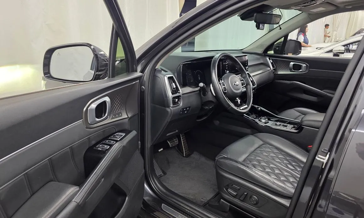 Kia Sorento — фото 5