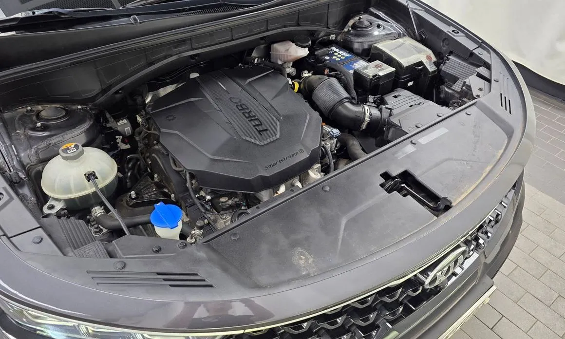Kia Sorento — фото 10