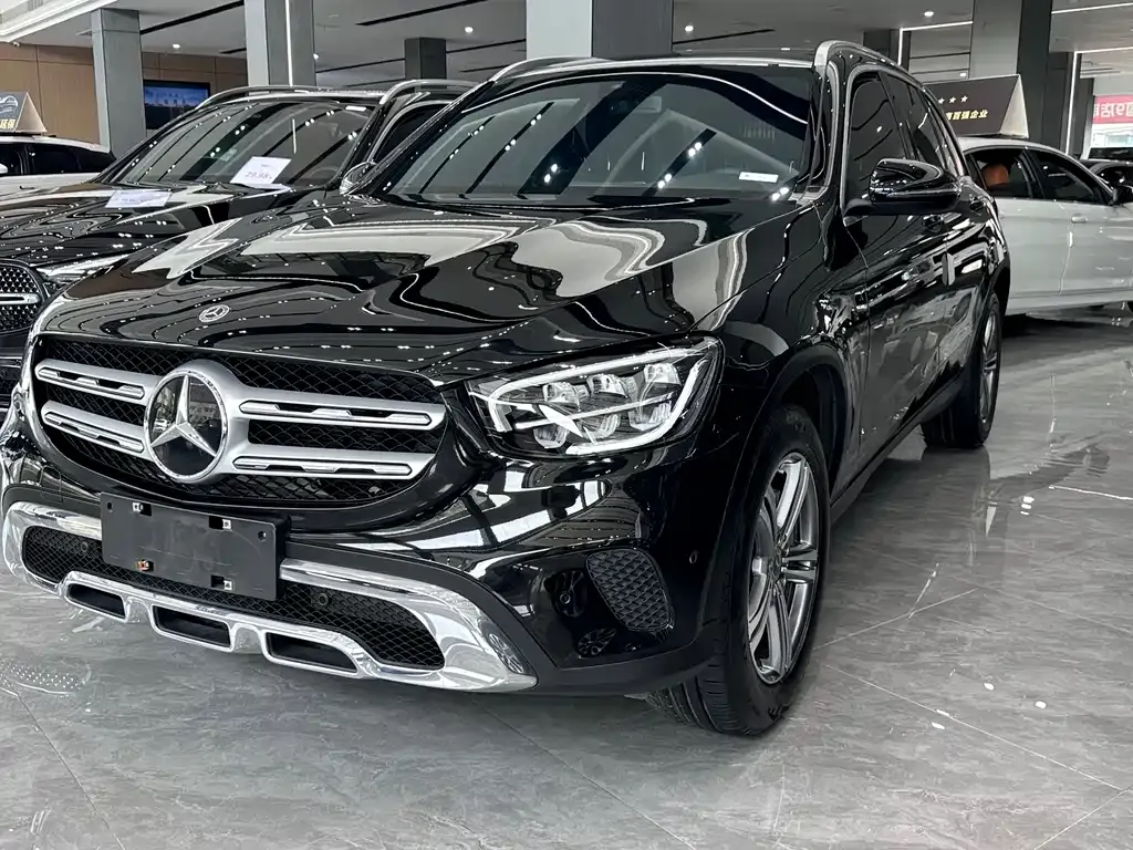 Mercedes-Benz GLC — фото 1