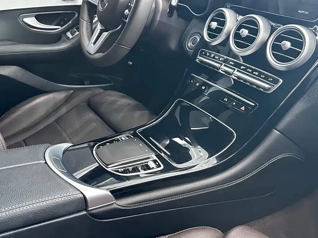Mercedes-Benz GLC — фото 2
