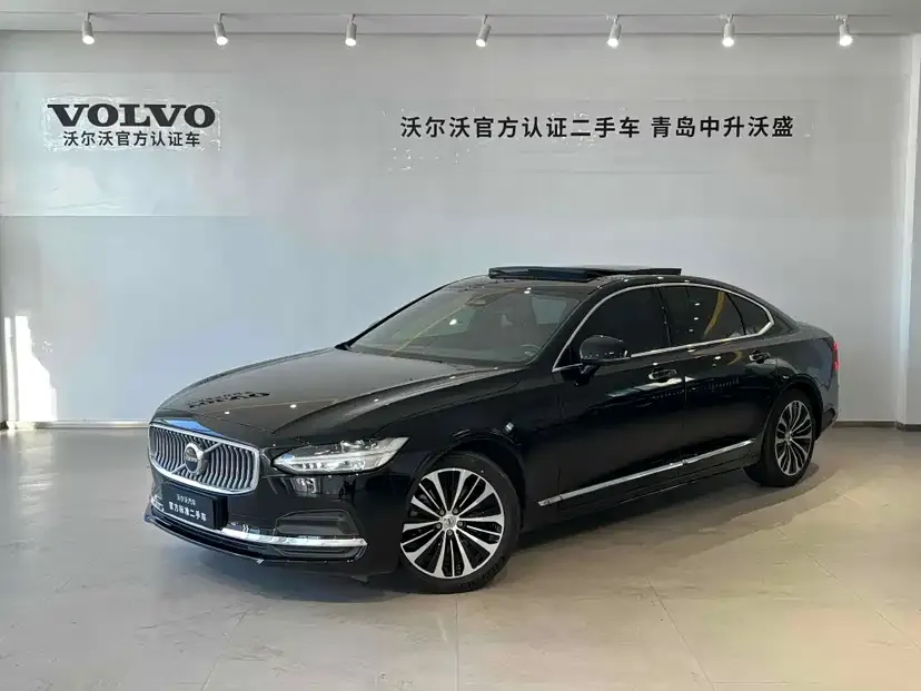 Volvo S90 — фото 1