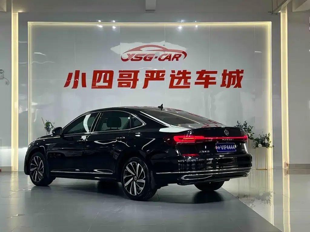 Volkswagen Passat — фото 9