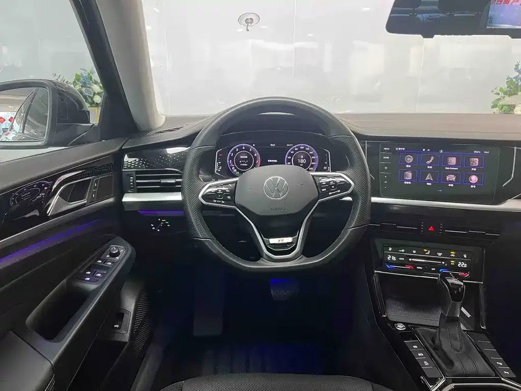 Volkswagen Passat — фото 5