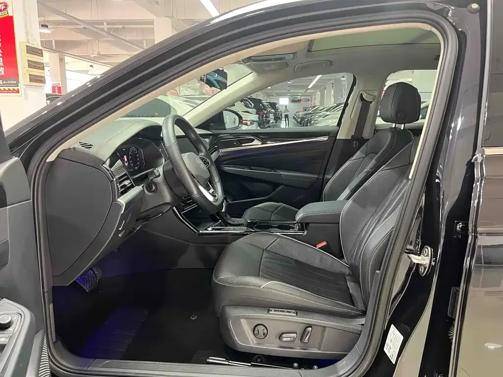Volkswagen Passat — фото 7