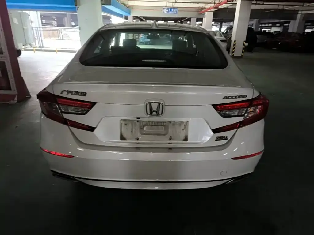 Honda Accord — фото 2