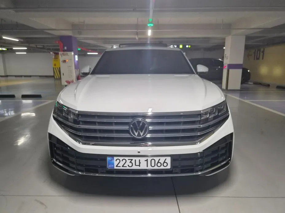 Volkswagen Touareg — фото 2