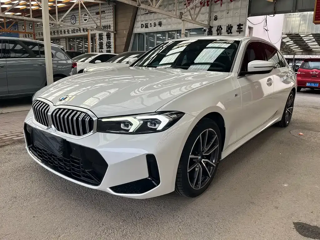 BMW 3 Series — фото 1