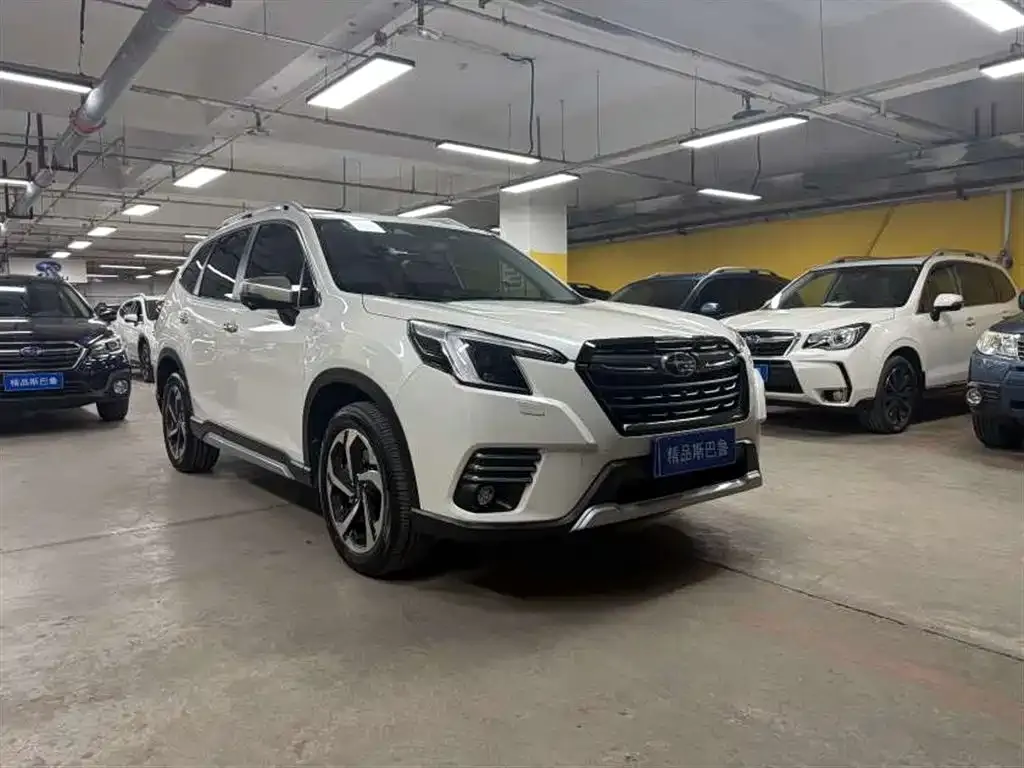 Subaru Forester — фото 7