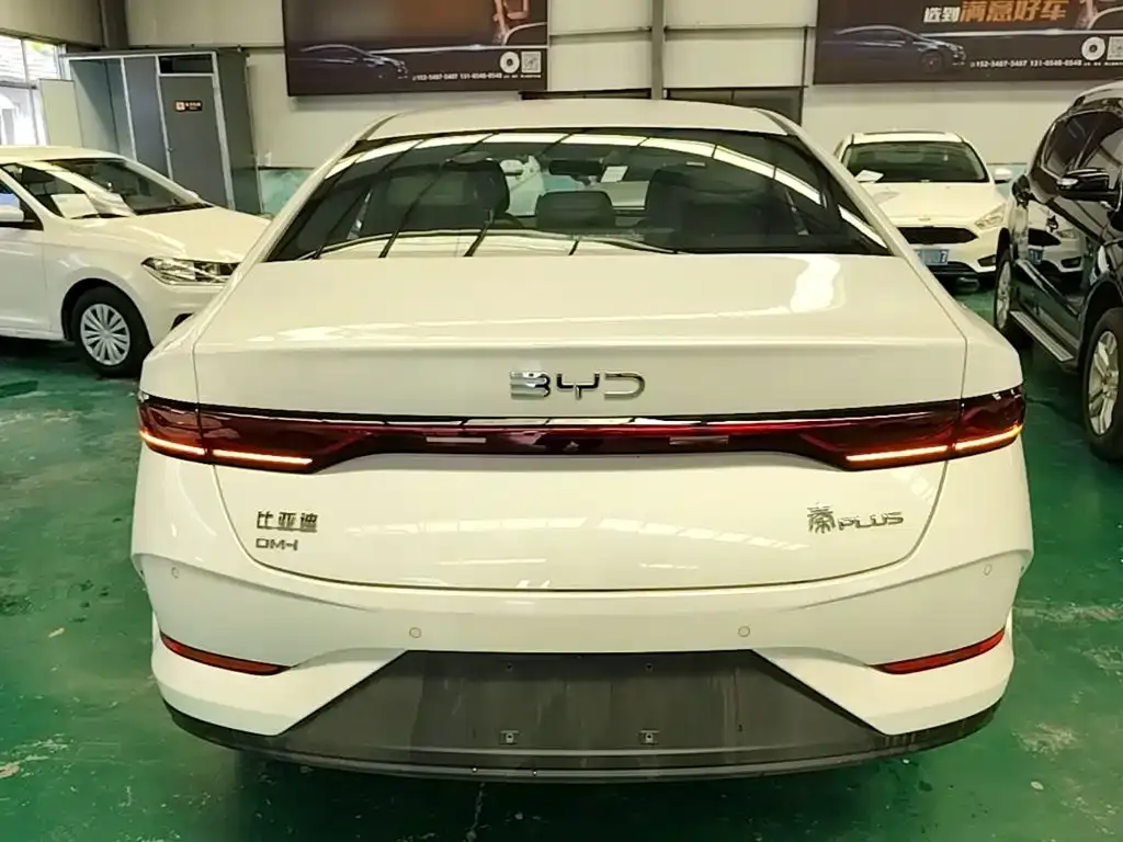 BYD Qin PLUS — фото 8