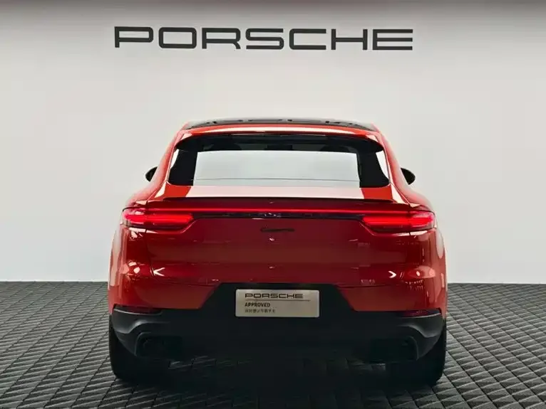 Porsche Cayenne — фото 5