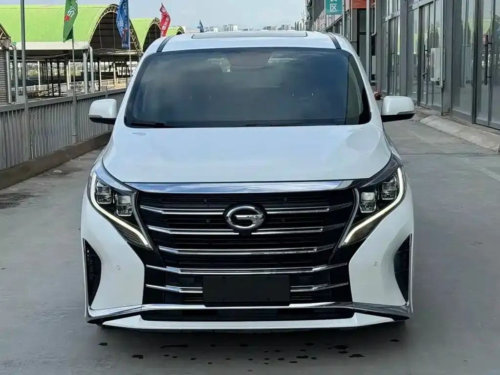 GAC Motor Trumpchi M8 — фото 7