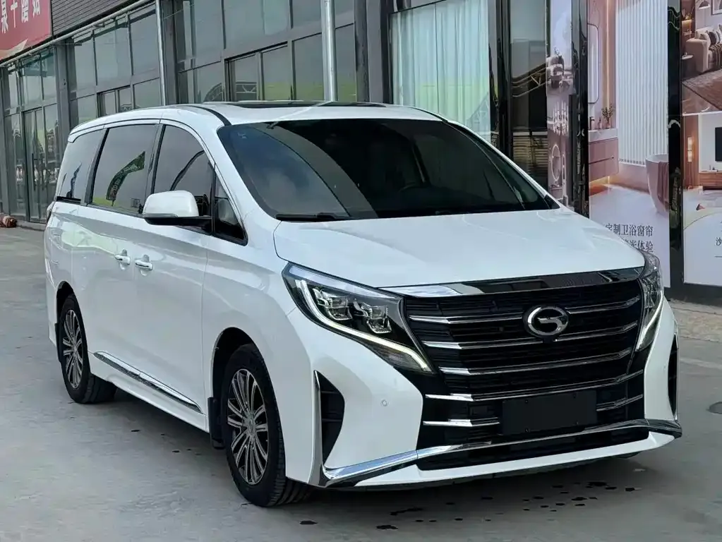 GAC Motor Trumpchi M8 — фото 10