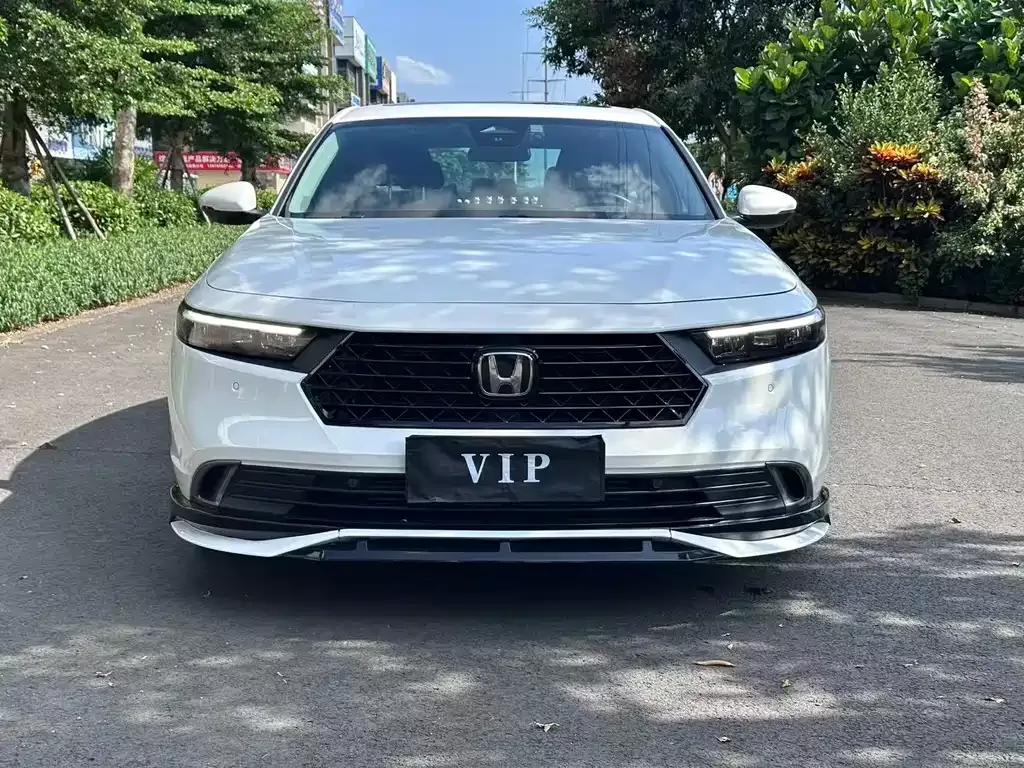 Honda Accord — фото 4