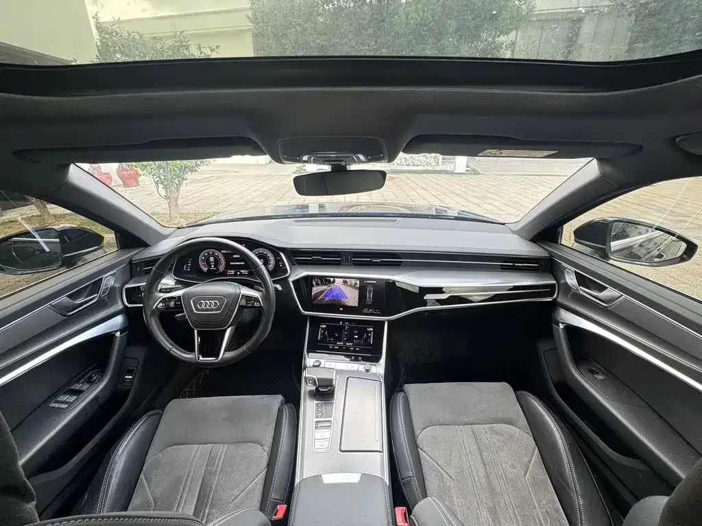 Audi A6L 2024 из CN, фото 3