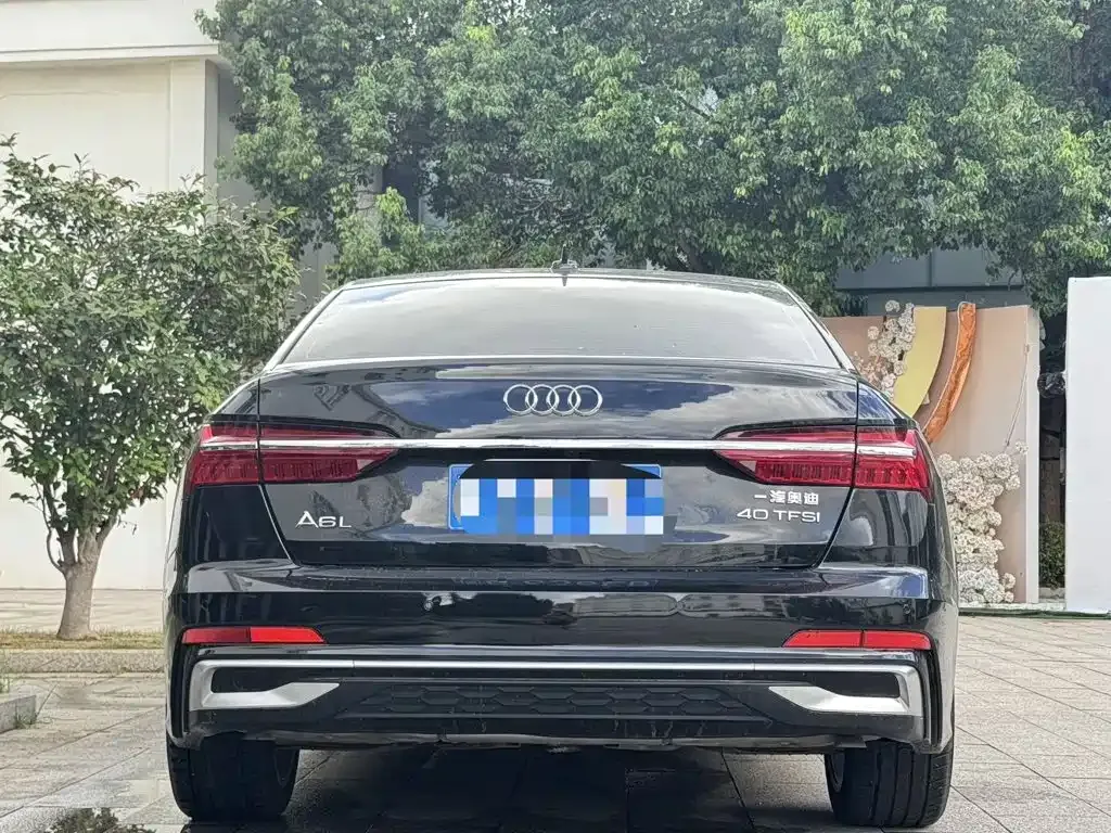 Audi A6L 2024 из CN, фото 6