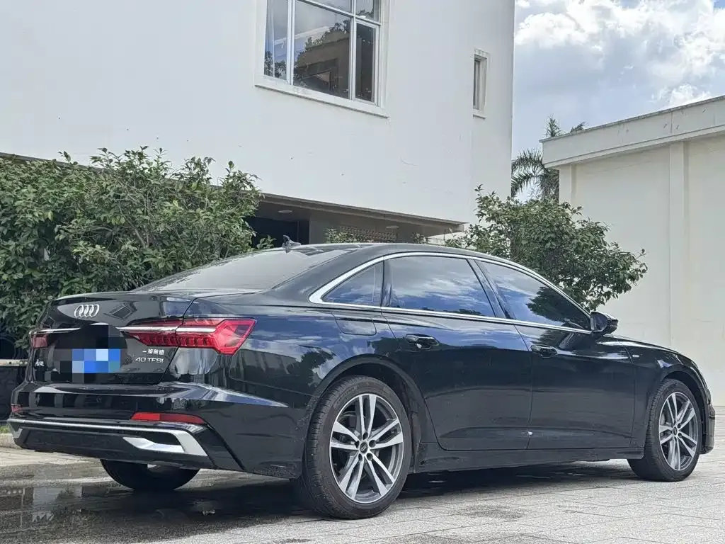 Audi A6L 2024 из CN, фото 4
