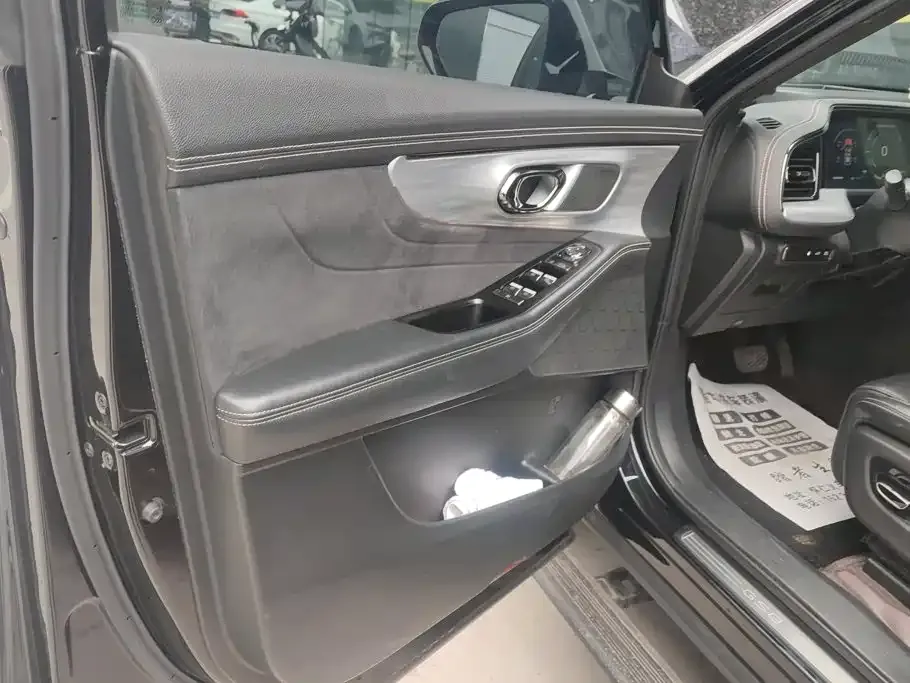 GAC Motor Trumpchi GS8 — фото 2