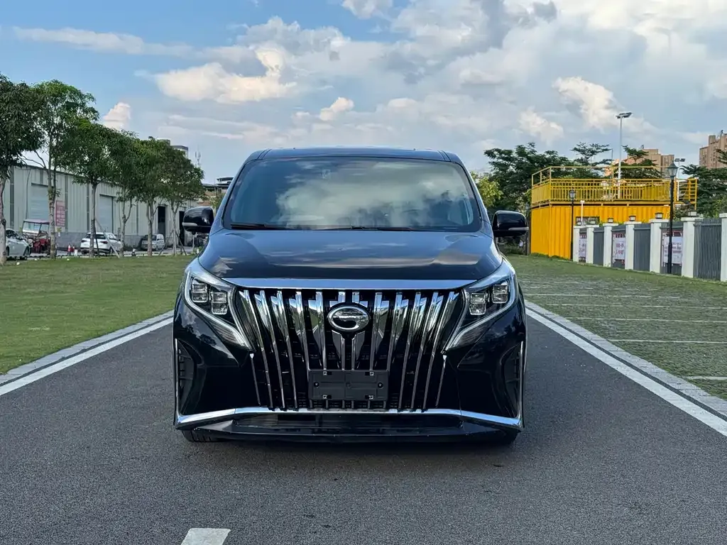 GAC Motor Trumpchi M8 — фото 7