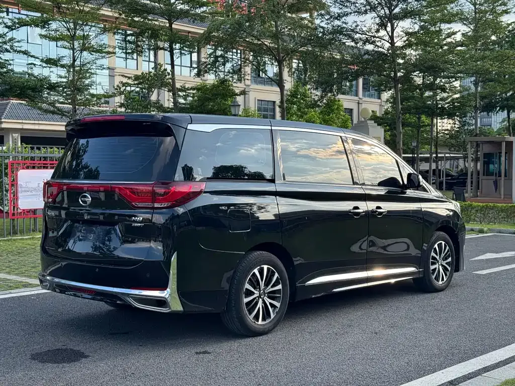 GAC Motor Trumpchi M8 — фото 10