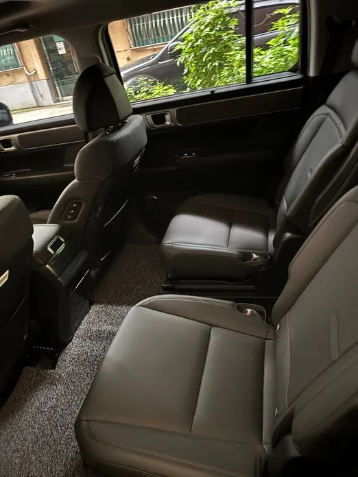 Hyundai Santafe — фото 4