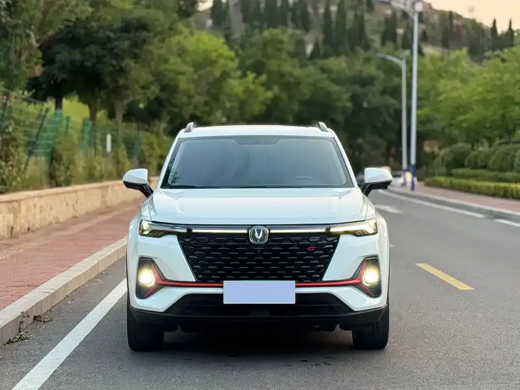 Changan CS35PLUS — фото 9