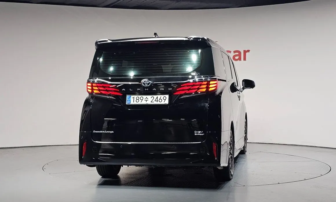 Toyota Alphard 2024 из KR, фото 8