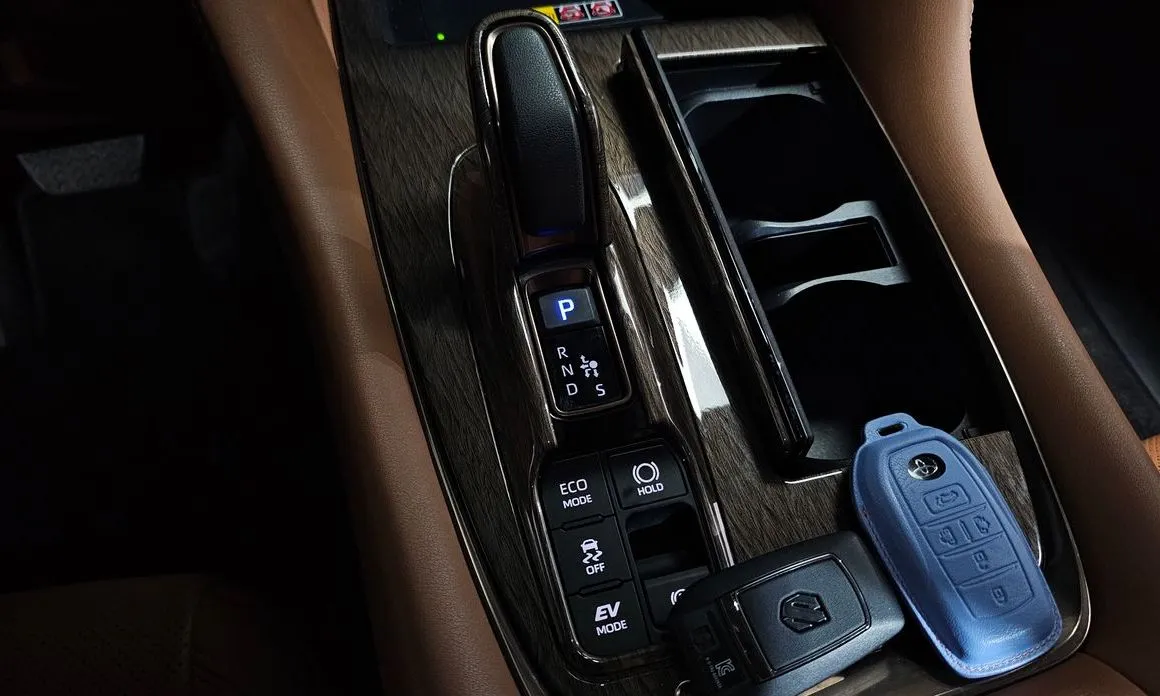 Toyota Alphard 2024 из KR, фото 4