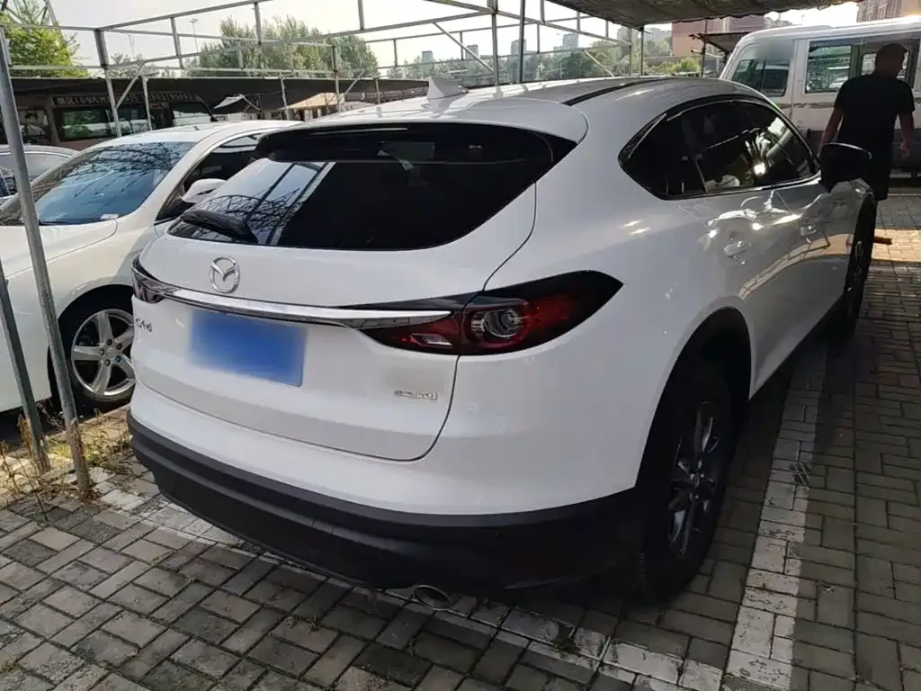 Mazda CX-4 — фото 3