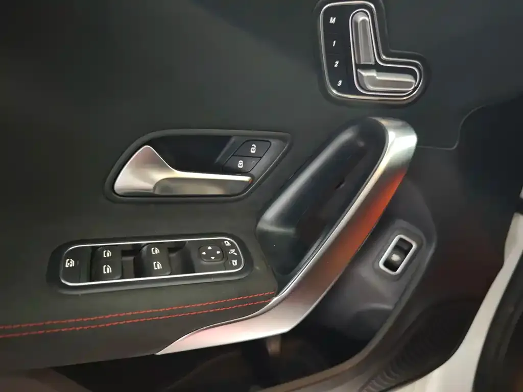 Mercedes-Benz CLA (Import) 2022 из CN, фото 2