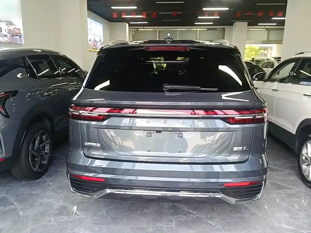 Geely Xingyue L — фото 4