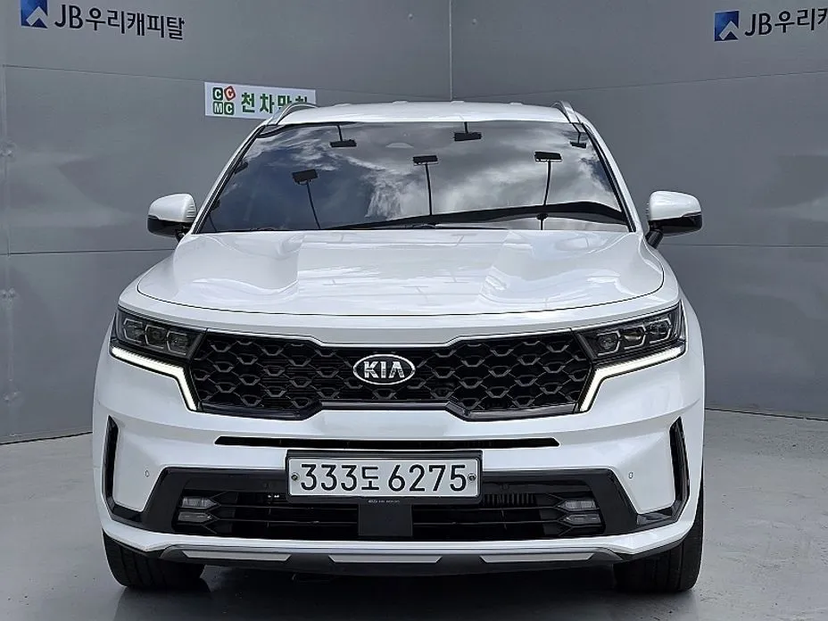 Kia Sorento — фото 4