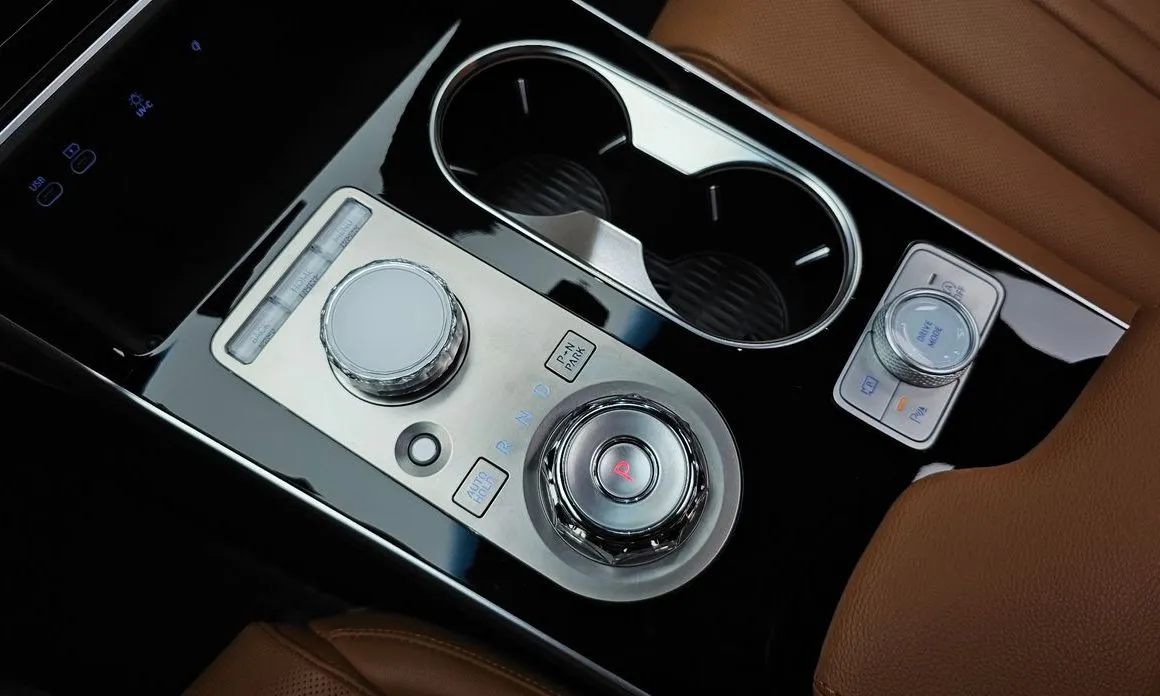 Genesis GV80 — фото 4
