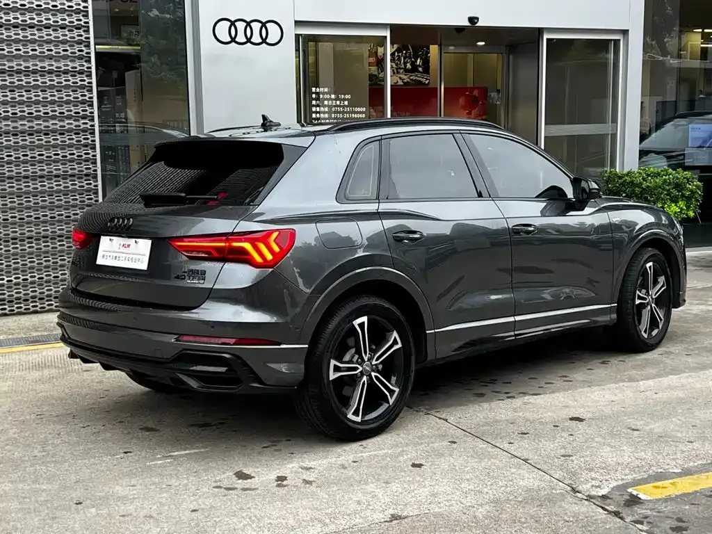Audi Q3 — фото 8