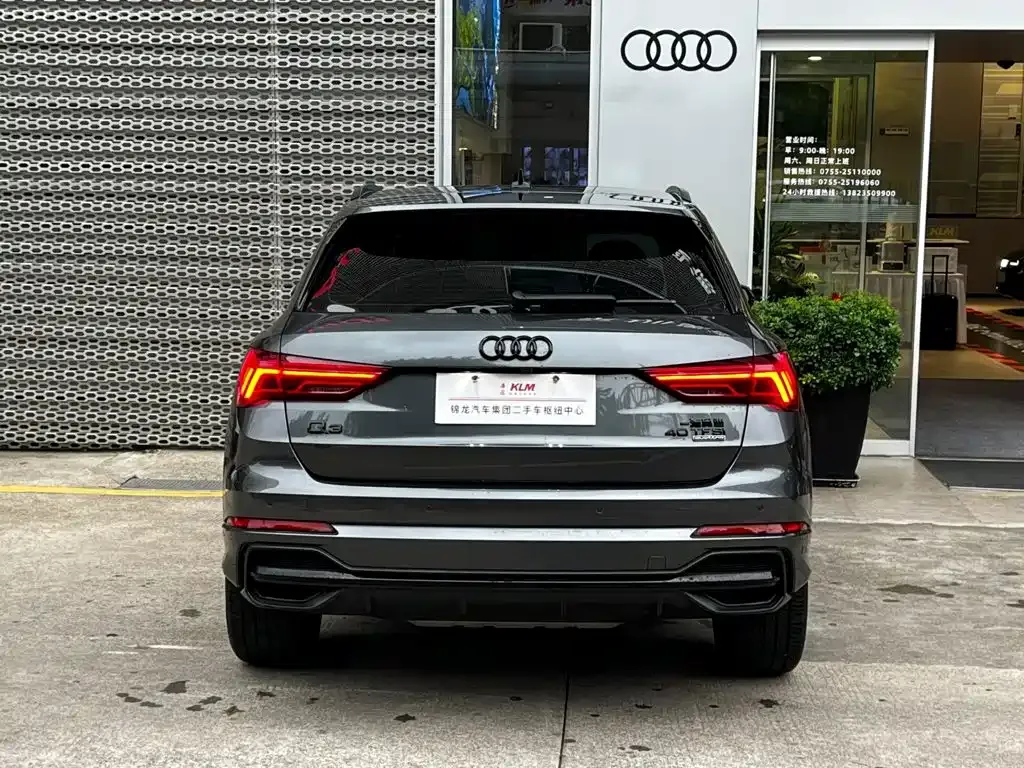 Audi Q3 — фото 10
