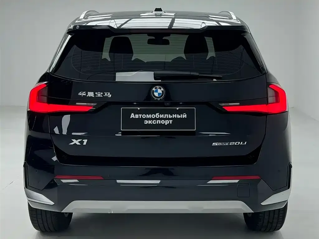 BMW X1 — фото 2