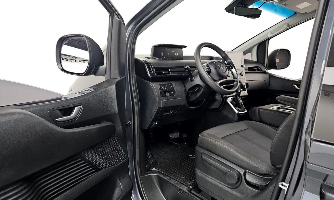 Hyundai Staria — фото 4