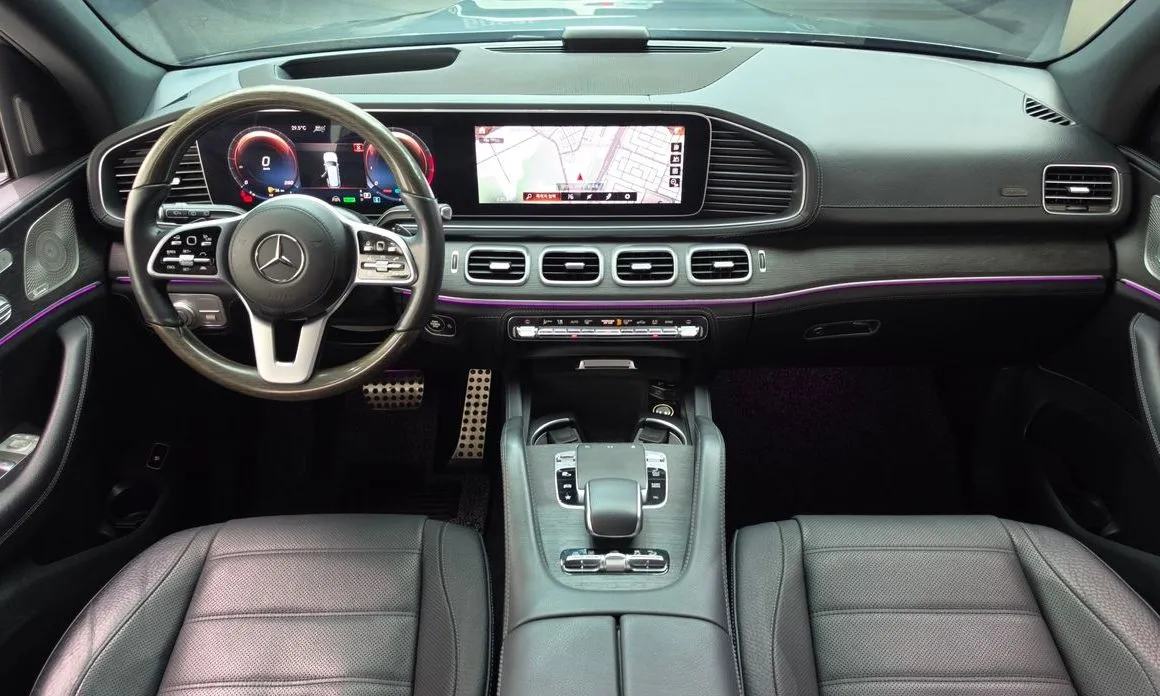 Mercedes-Benz GLS-Class — фото 10