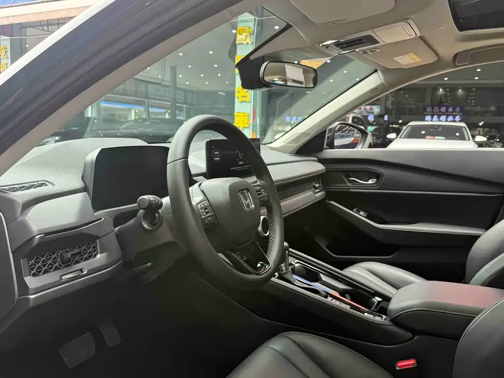 Honda Accord 2024 из CN, фото 5