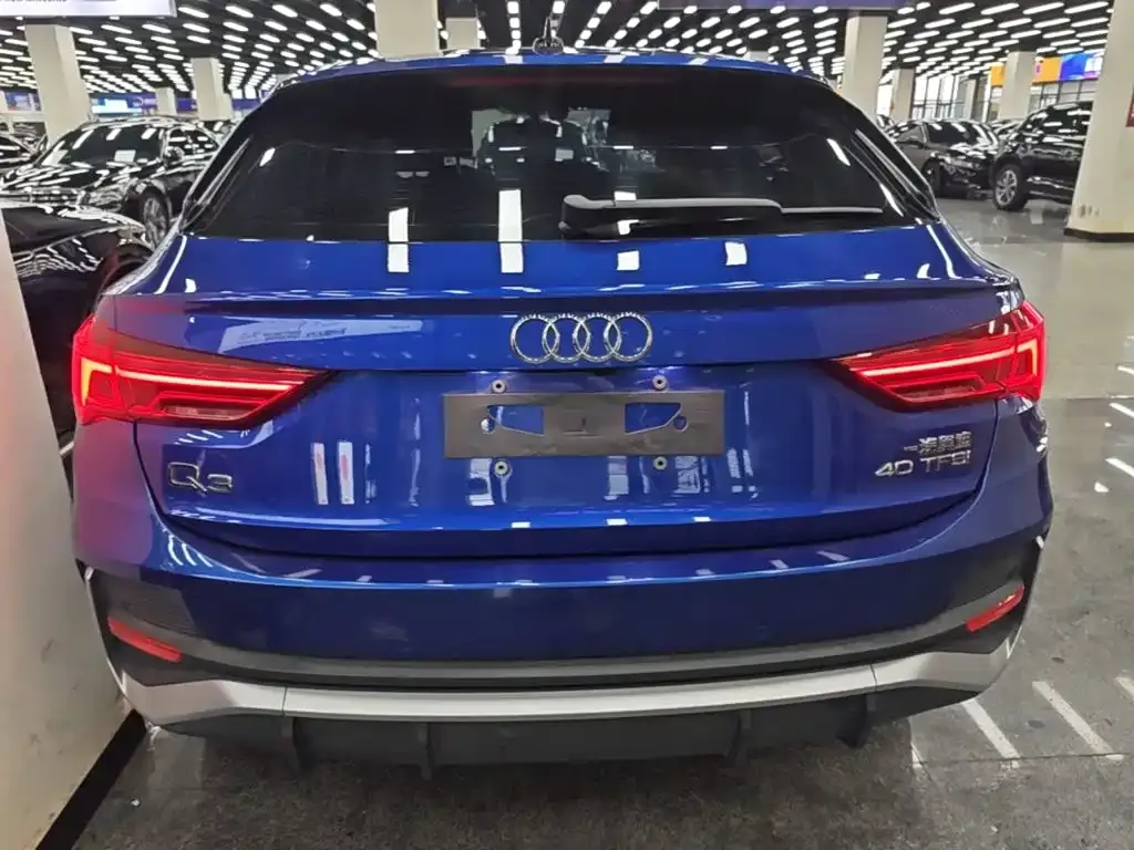 Audi Q3 Sportback — фото 2