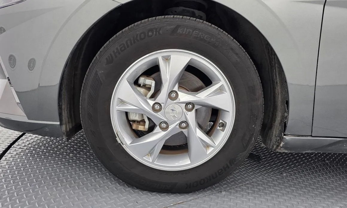 Hyundai AVANTE 2021 из KR, фото 7